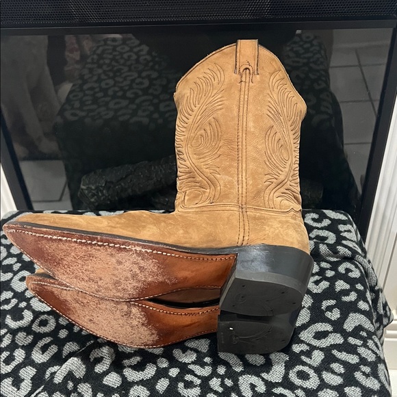 Abilene leather Heeled Boots - Picture 6 of 6